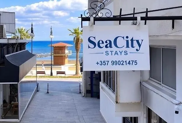 Seacity Appartamento Larnaca